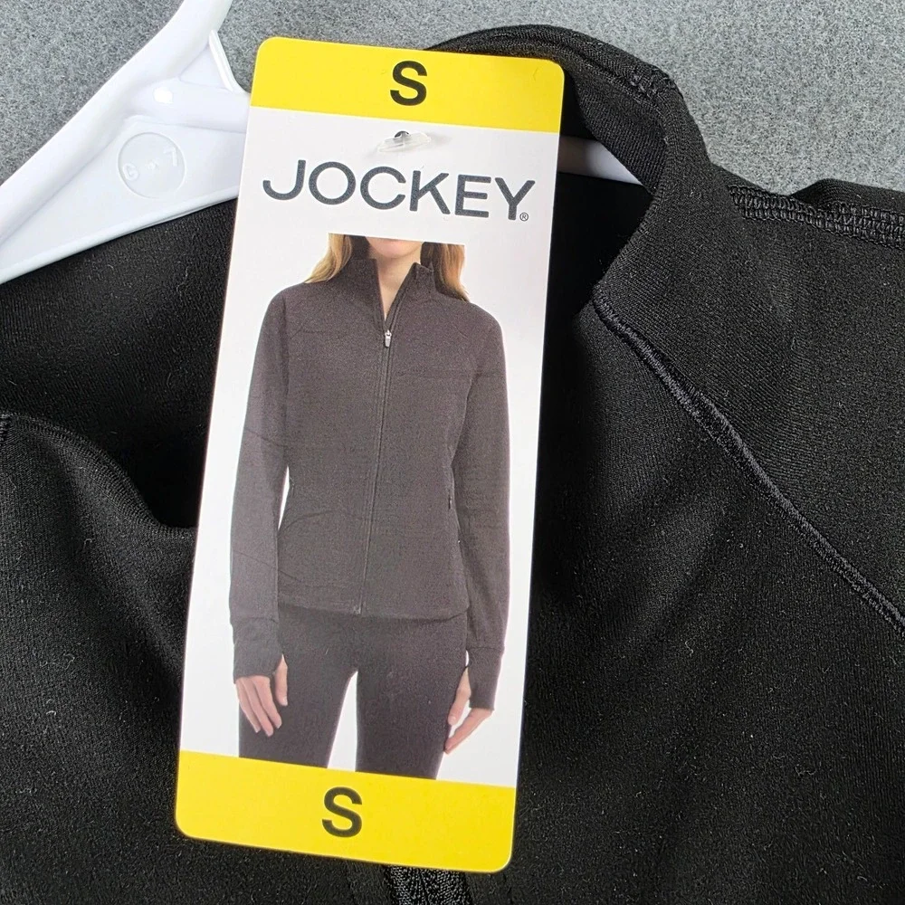Women's Clothing 6 Piece Bundle Size S/4 NWT Halston Jockey Mondetta Wrangler